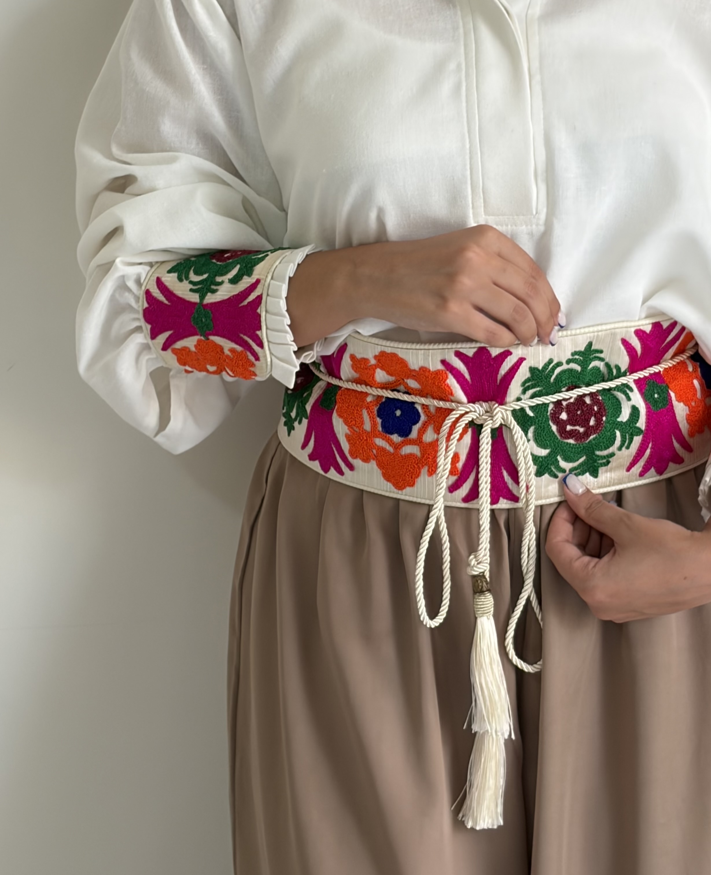 کمربند گلدوزی